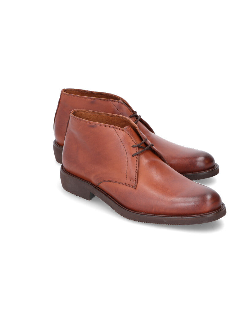 Florencia Marrone – bota corta de cuero marrón acordonada para hombre – Vincenzo Di Napoli